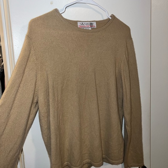 Queen of Scots 100% Cashmere Sweater - Picture 2 of 3